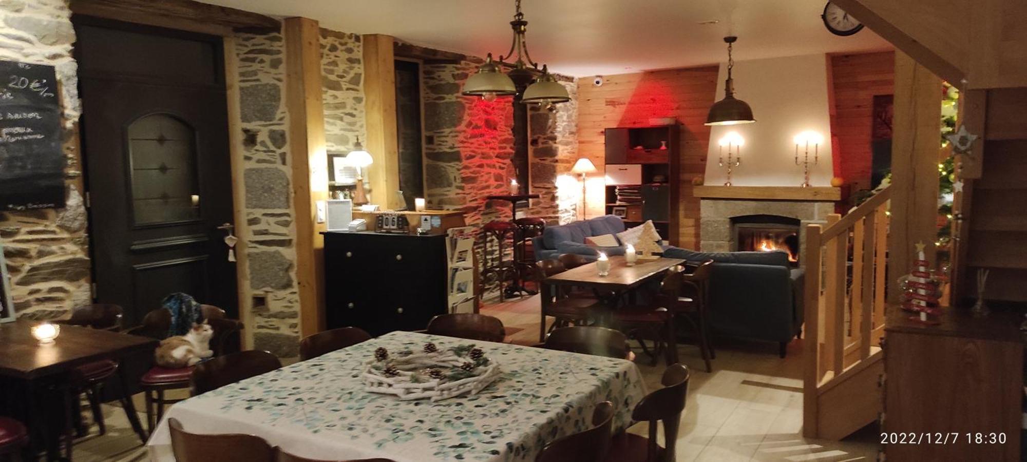 Ty Madelez, Chambres De Charme, Gites Et Spa La Roche-Derrien Kültér fotó