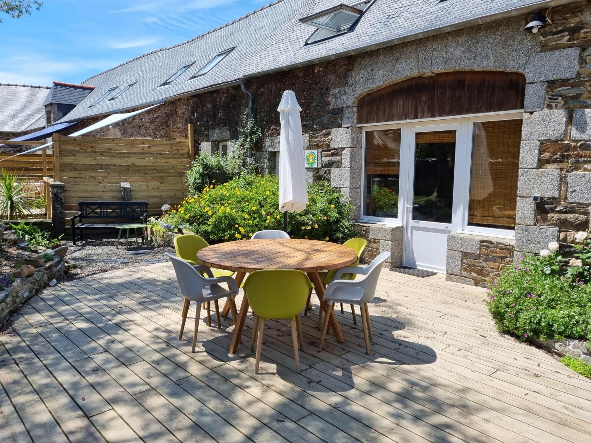 Ty Madelez, Chambres De Charme, Gites Et Spa La Roche-Derrien Kültér fotó